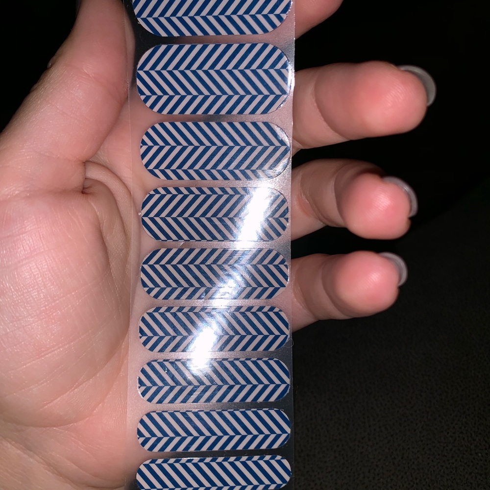 Partial jamberry nail wrap - Picture 8 of 8